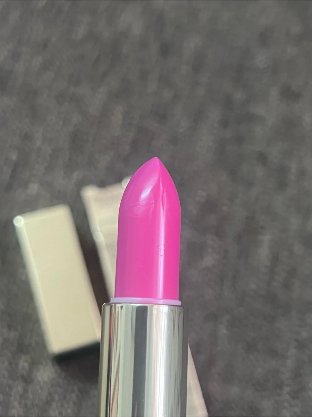 YSL Yves Saint Laurent Rouge Pur Couture Lipstick  27 FUCHSIA INNOCENT
